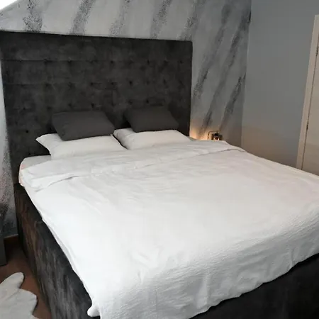 Apartman Mery Slavonski Brod Exterior photo